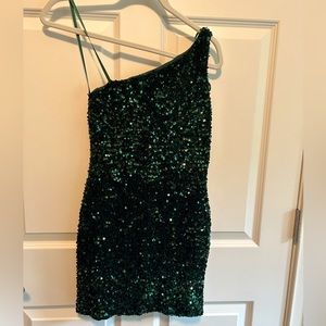 BRAND NEW Emerald Green Sequin One Shoulder Cocktail Dress